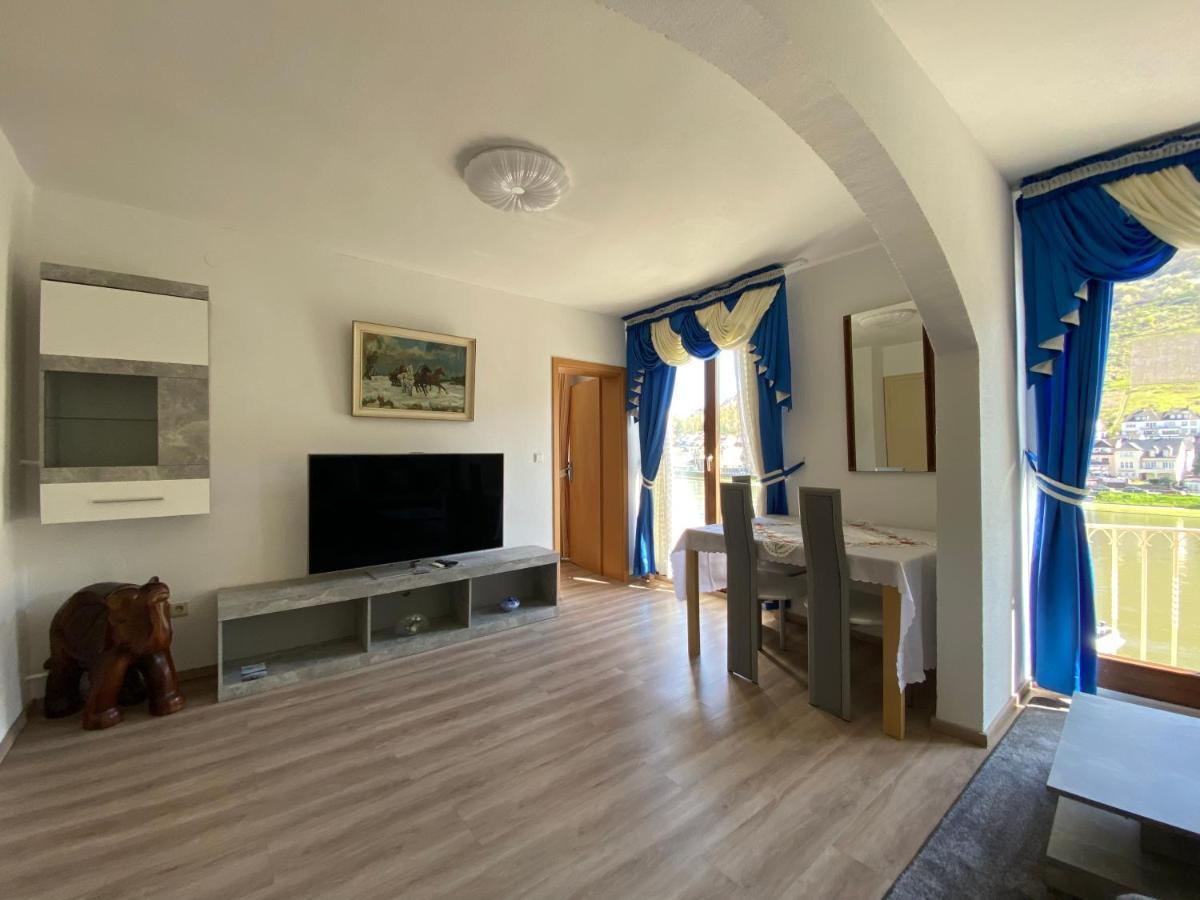 Holiday Apartment Mit Moselblick Im Moselhaus Кохем Экстерьер фото